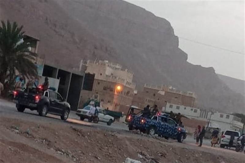 
هجوم على مقر إدارة الأمن واشتباكات مسلحة في القطن نفذته قبيلة آل حامض النهدي 