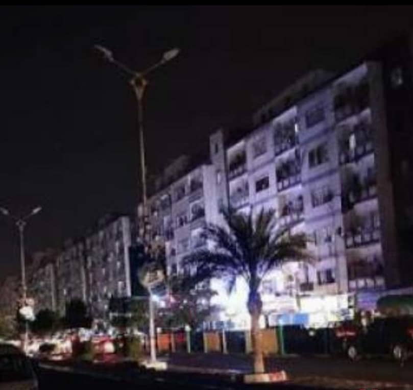 مستجدات الكهرباء في عدن: الأزمة تتفاقم وساعات الانقطاع تتجاوز 16 ساعة مقابل ساعتين تشغيل..