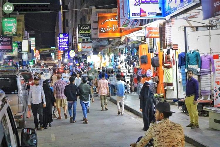 الموت السريري” يهدد المولات التجارية الصغيرة في عدن وسط تفضيل المستهلك للمراكز الكبرى