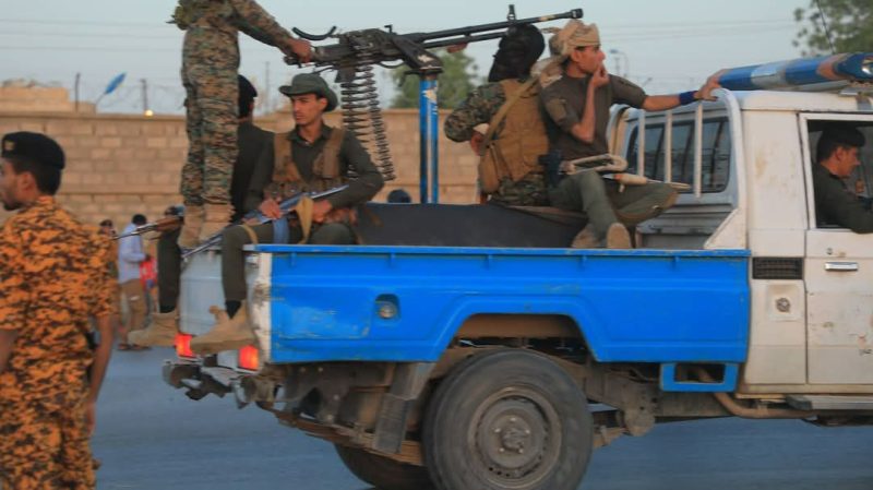 شرطة مأرب تُلقي القبض على شاب بتهمة تزوير عملة سعودية