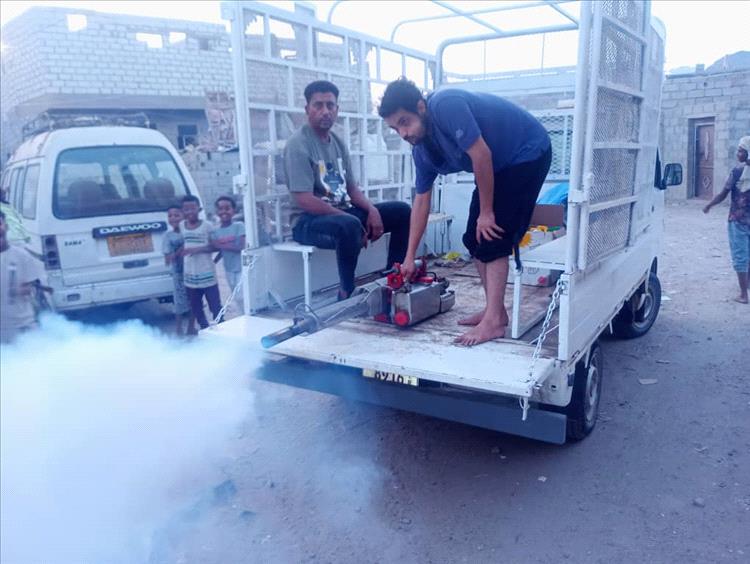 عدن: سلطةالبريقة تطلق حملة رش طارئة لمكافحة الحشرات الناقلة للأمراض