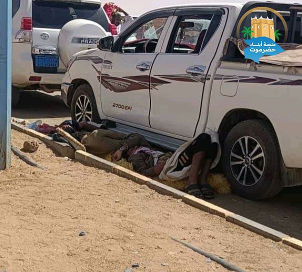 إجراءات سعودية تعسفيّة.. مئات المسافرين عالقين في ميناء الوديعة البري ومناشدات بتدخل عاجل