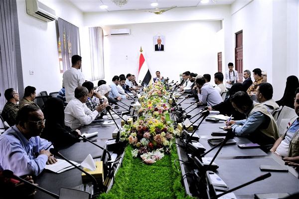 مأرب تحت خطر انهيار التعليم مع توقف الدعم الإنساني