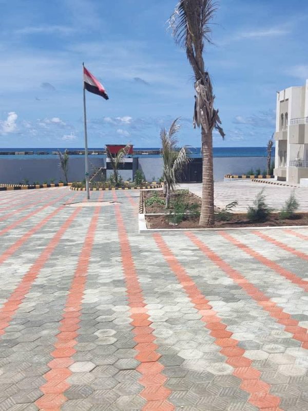  مزاعم بيع مقر السفارة في الصومال
