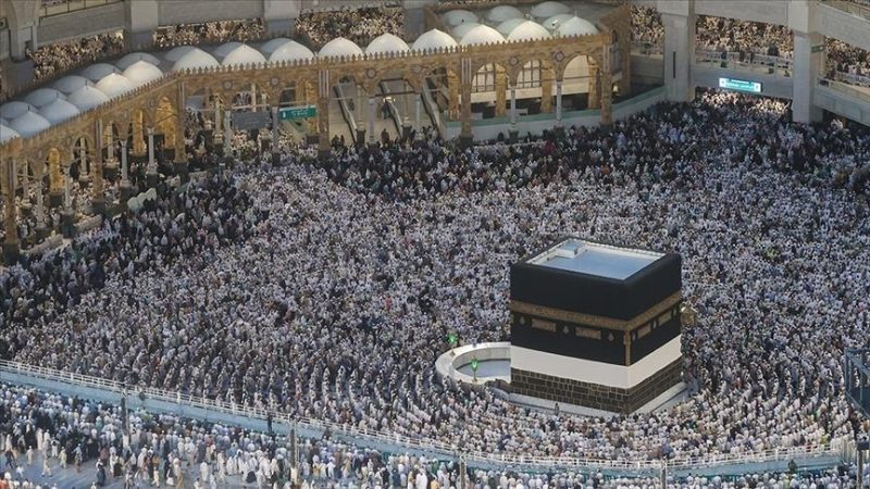 السعودية: اليوم الأحد آخر موعد لدخول المعتمرين إلى المملكة