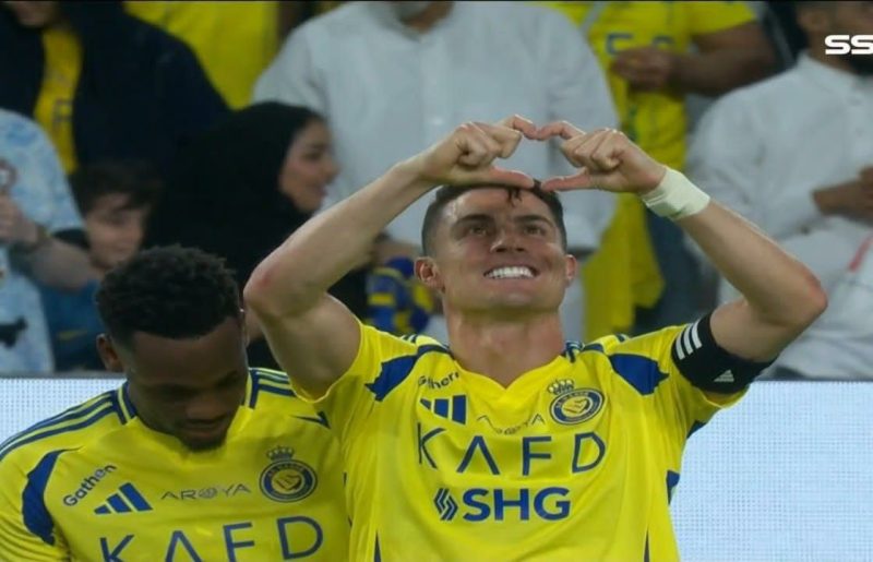 رونالدو يقود النصر إلى فوز مثير ويزاحم الهلال على المركز الثاني
