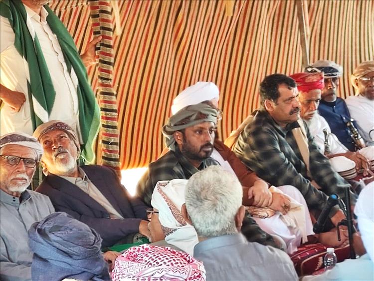 لمناقشة حقوق المحافظة.. حلف قبائل حضرموت يعقد لقاء موسعا بالوجهاء والمقادمة في هضبة حضرموت