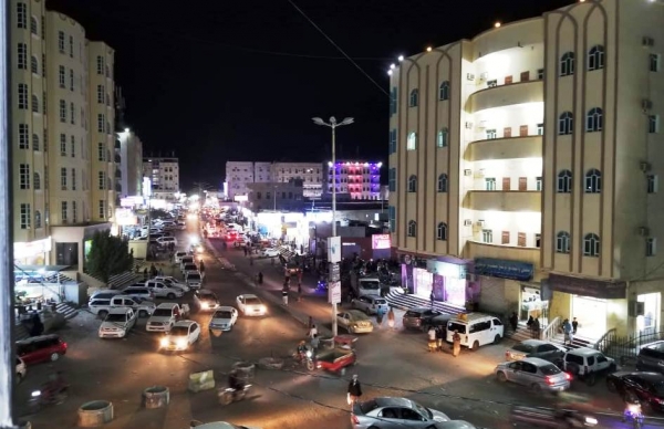 #المهرة: اشتباكات مسلحة بين قوات #الأمن ومطلوبين تسفر عن إصابة مواطن