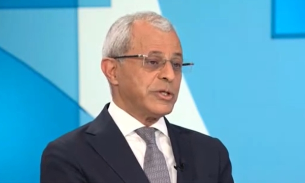 نائب وزير الخارجية اليمني: نطالب بدعم أمريكي لشن هجوم بري ضد الحـ…وثيين