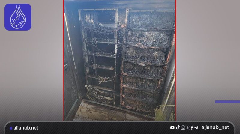 أبين: حريق يلتهم كبينة الإتصالات الرئيسية في لودر ويُعطّل مصالح المواطنين