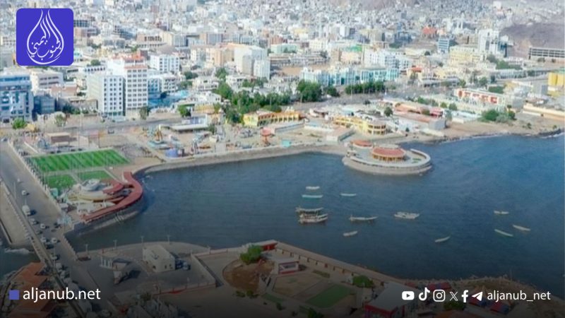 اهالي عدن يحملون نقابات التعليم والسلطات مسؤولية شلل الدراسة وتهديد مستقبل الطلاب