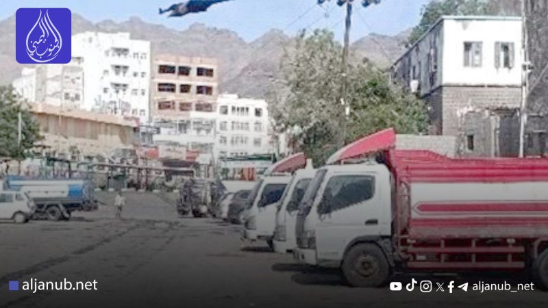 انقطاع المياه يفاقم معاناة أهالي المرتفعات بعدن وسط غياب للسلطات المحلية