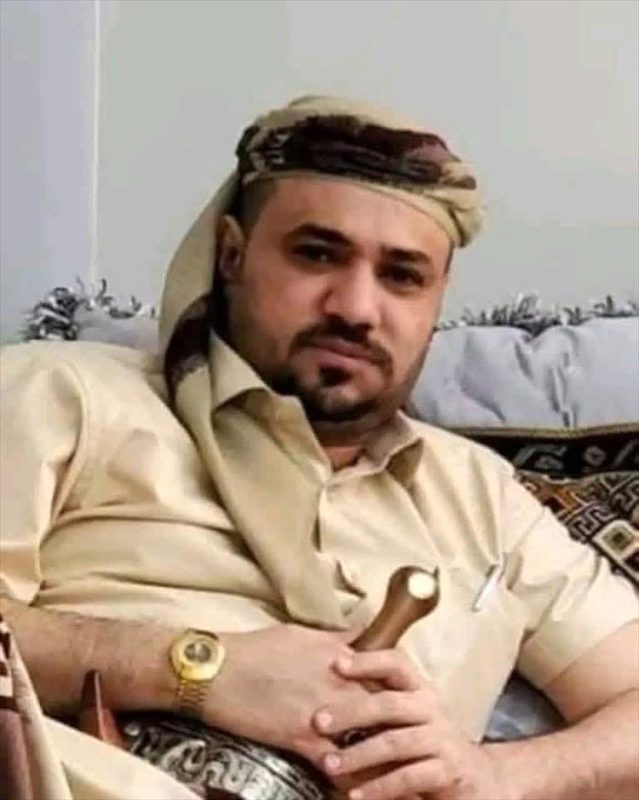 وفاة الشيخ مهدي العقربي متأثرًا بجروح أصيب بها في عملية اغتيال بمديرية البريقة