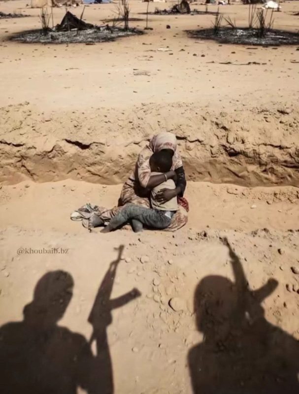 استنزاف للأمل.. كيف تقوض الإمدادات العسكرية الإماراتية الجهود الدولية لاحتواء النزاع في السودان؟