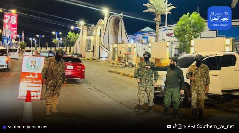 أساليب استعراضية.. الانتقالي يواجه المخدرات بنقطة تفتيش في كريتر