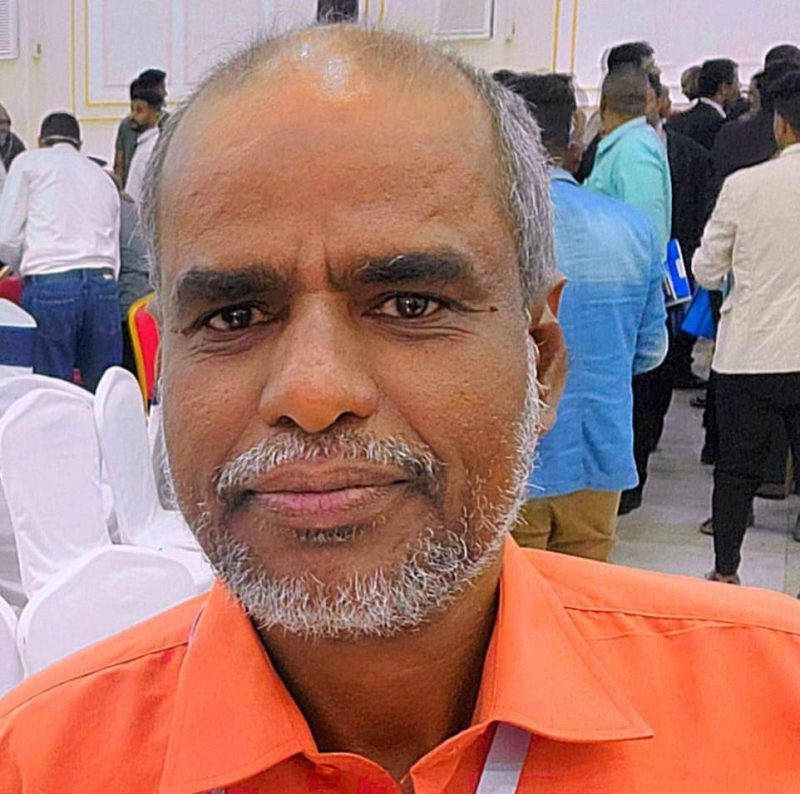 أنور الهلالي 