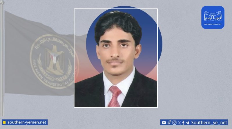 استقالة بارزة داخل الانتقالي: خلافات حول إدارة الملف الحضرمي