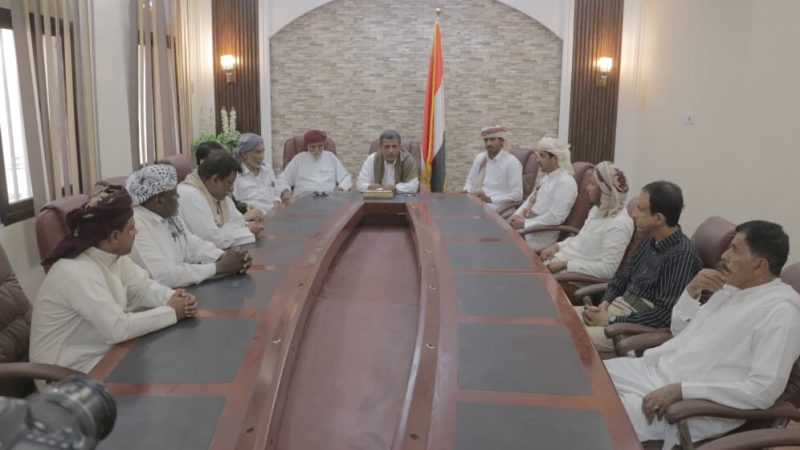 اعتصام المهرة تحذر من “مخططات خارجية” تستهدف ثروات حضرموت