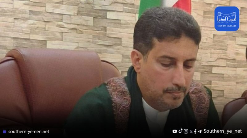 آل عفرار يدفع بتكثيف الجهود وتنشيط البرامج المجتمعية في المهرة وسقطرى