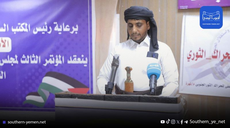 مسؤول بالحراك الجنوبي يتهم السعودية والإمارات بالسعي لـ”ملشنة” المهرة والسيطرة عليها