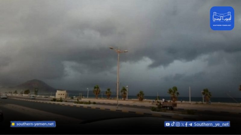 تحذيرات من تدني الرؤية في الطرق الجبلية بسبب الضباب وانخفاض درجات الحرارة