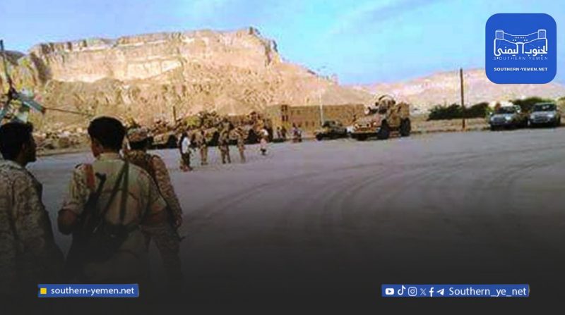 اشتباكات ساه تفجر التوتر… وتمركز جديد لقوات الانتقالي قرب مسرح المنطقة الأولى