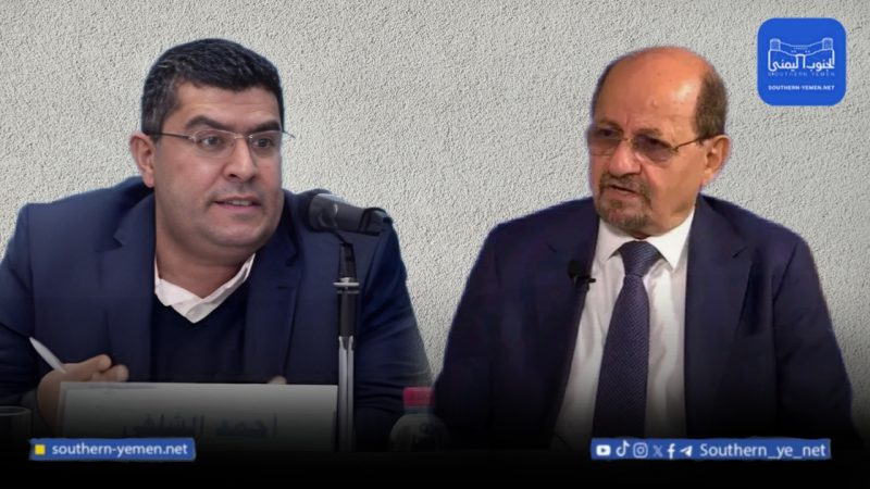 صحفي يحذر: وزير الخارجية إما يوضح موقف الدولة أو يقدّم استقالته