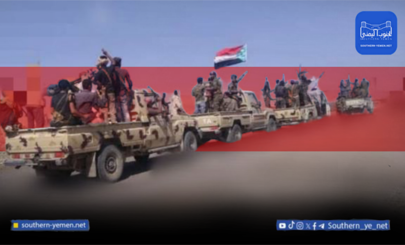 حشود قبلية تتجه لاقتحام معسكر تابع للانتقالي في أبين