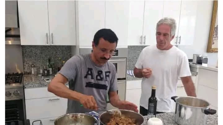 صورة مسربة تجمع سلطان أحمد بن سليم رئيس موانئ دبي المقال بأبستين