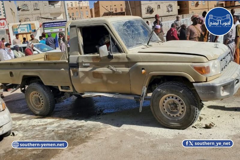 انفجار يستهدف طقما لقوات درع الوطن في سيئون ويوقع إصابة