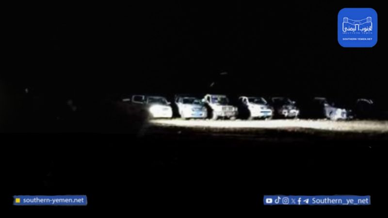 توتر في نقطة العند بعد رفع رسوم القات واحتجاز عشرات الشاحنات المتجهة إلى عدن