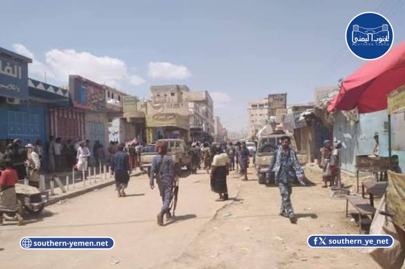 اشتباكات قبلية قرب سوق عزان تثير مخاوف التجار والمتسوقين