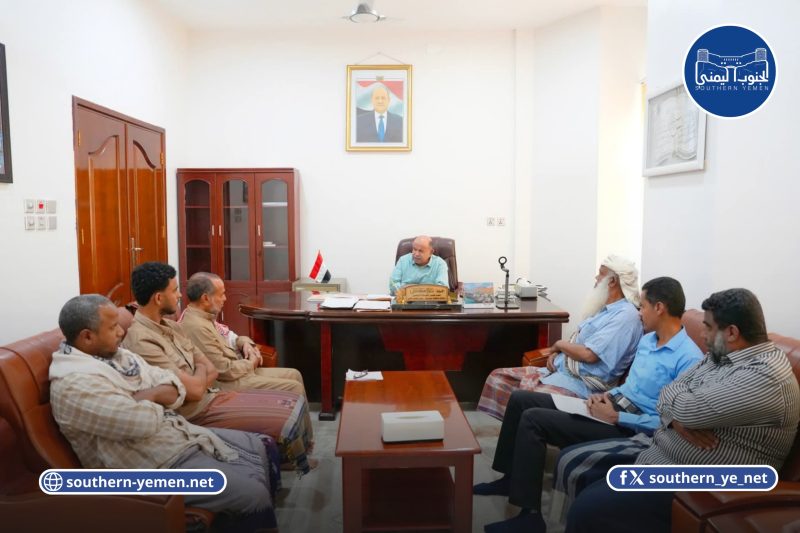 محافظ حضرموت يبحث مع لجنة الضحايا إنهاء الانتهاكات المرتبطة بملف السجون