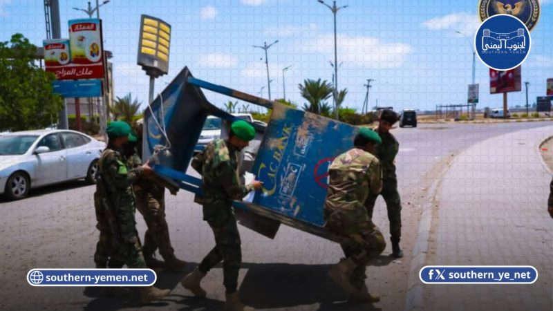 قوات الانتقالي تعيد انتشارها في عدن وتفند مزاعم تسلم الداخلية للنقاط