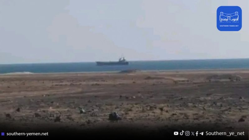 مصدر محلي يروي تفاصيل اختطاف ناقلة نفط بعد مغادرتها ميناء قنا في شبوة
