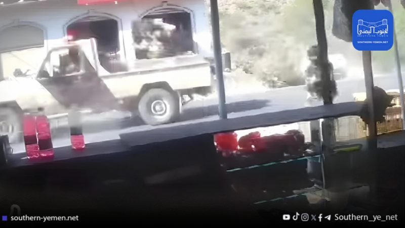 توتر ميداني في مريس بعد إغلاق الطريق الدولي بين عدن وصنعاء