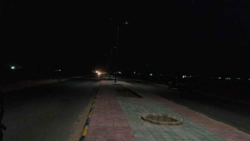 إنارة مداخل عتق تتراجع.. مشروع خدمي يواجه الإهمال وأسئلة عن الصيانة